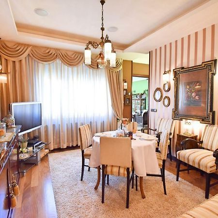 Apartment President Загреб Экстерьер фото
