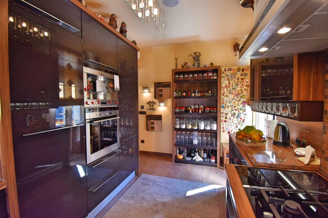 Apartment President Загреб Экстерьер фото
